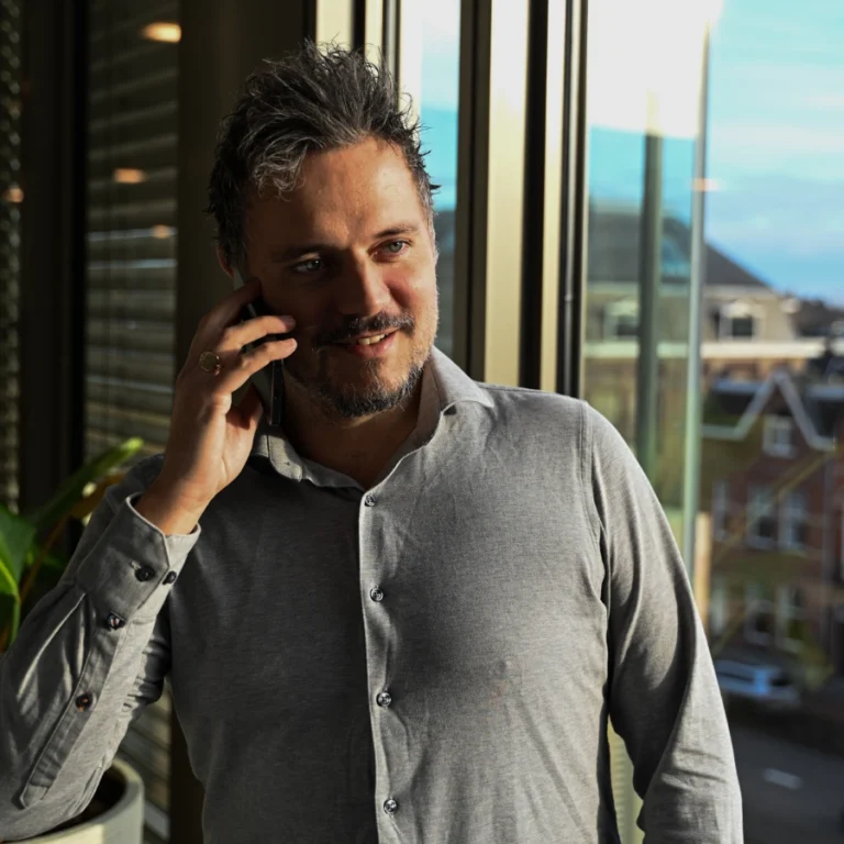 T. van Steenis profielfoto - van Ebbenhout Juristen en Mediation